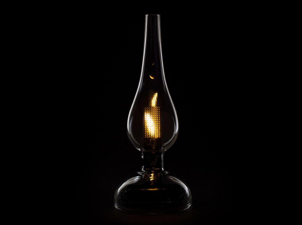 designmilk's tweet photo. ‘Midnight Oil‘ and ‘Eternal Flame’ LEDs Capture the Flicker of Real Candlelight https://t.co/rXejPdvMax https://t.co/kNCSZTMia8