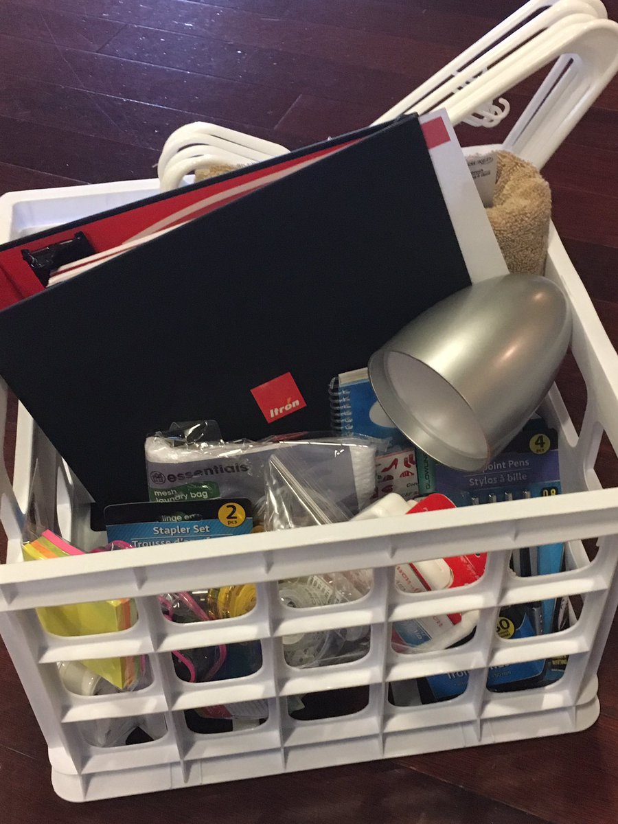 C_Bendickson's tweet photo. Packing our @College_Success #Spokane kids for their big celebration! #collegesigningday2017 @BECU @ItronInc #nextgen #spokaneproud https://t.co/mqQrTwoG9B
