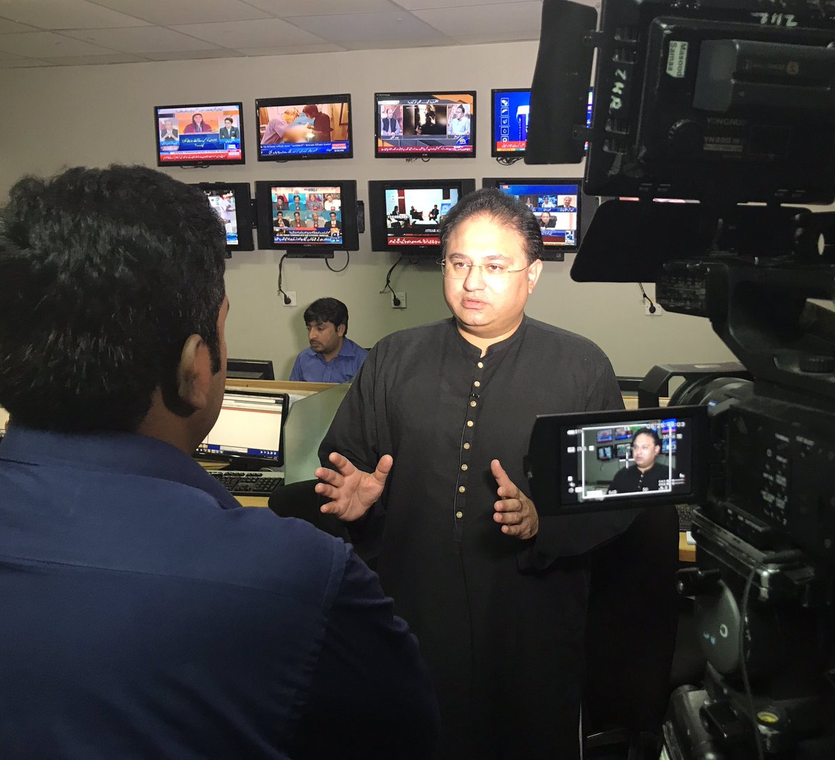 BarristerMShah's tweet photo. #MyLegalAnalysis #IndianCase #InternationalCourtOfJustice #KulbhushanJadhav - On @SAMAATV in 9pm bulletin tonight @ClipOcean @Qwppk_official https://t.co/SbQfBIyRP2
