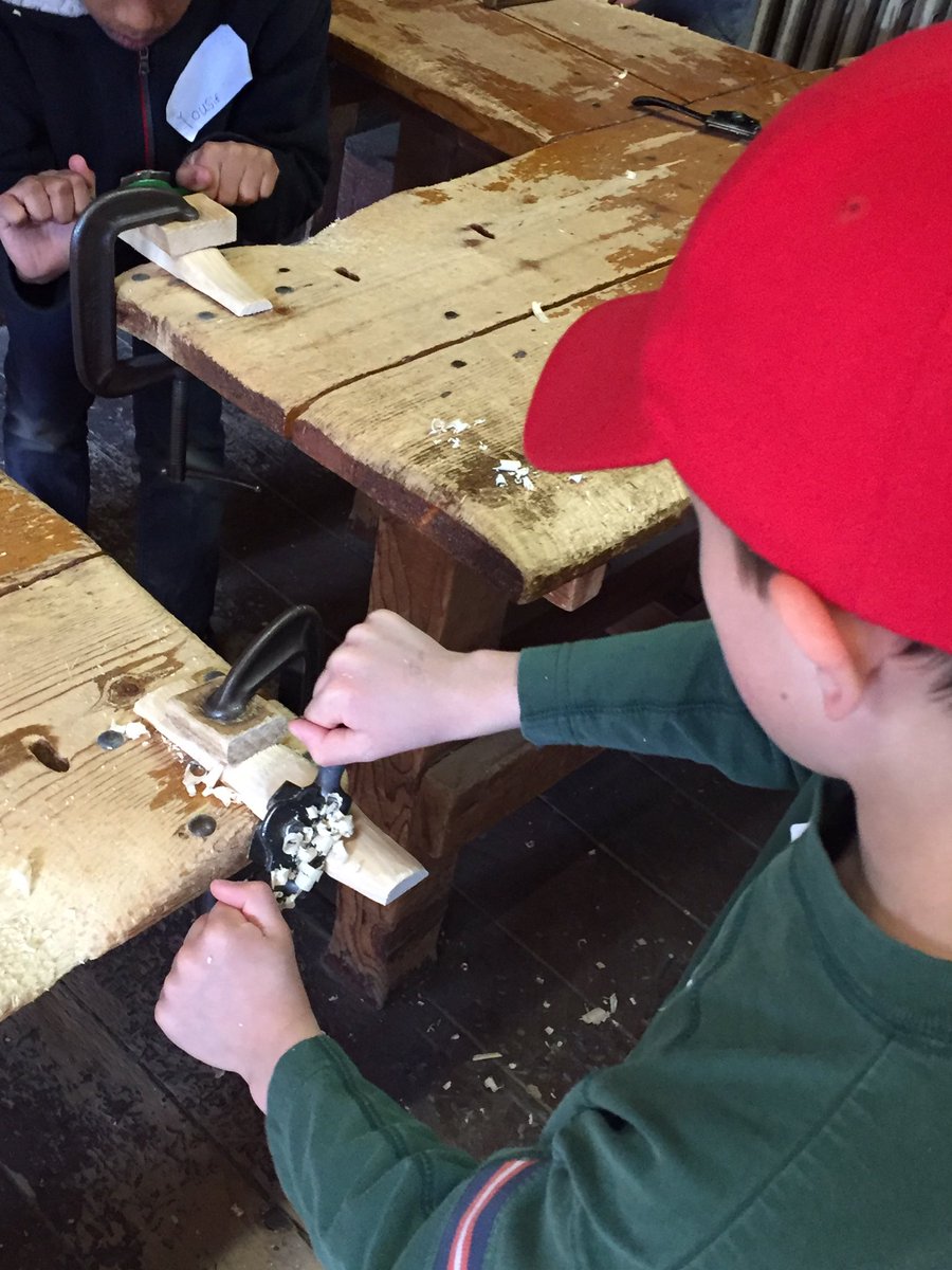 MrsStambolich's tweet photo. Our #rm131 adventure into learning about Early Settlers goes "real world" circa 1840-1860 #BlackcreekPioneerVillage https://t.co/pwl7you76Q