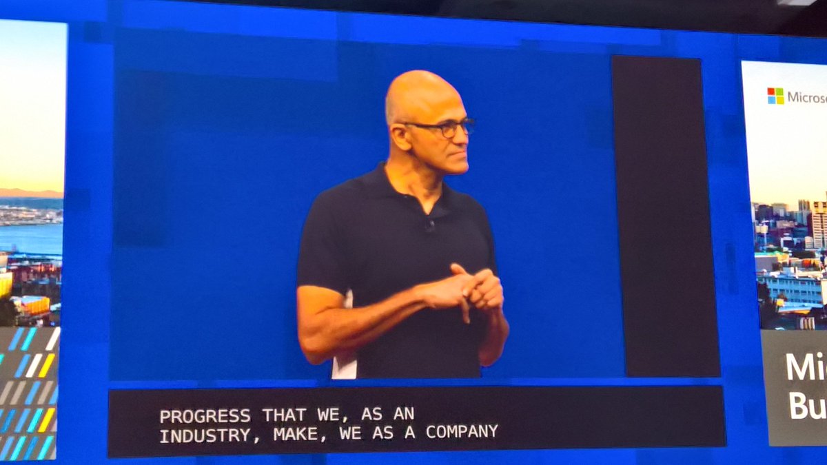 sachaqs's tweet photo. .@Microsoft CEO @satyanadella @ #MSBuild #Dev #keynote #Live #FrenchAtBuild @msdev https://t.co/40W8FJwYyU