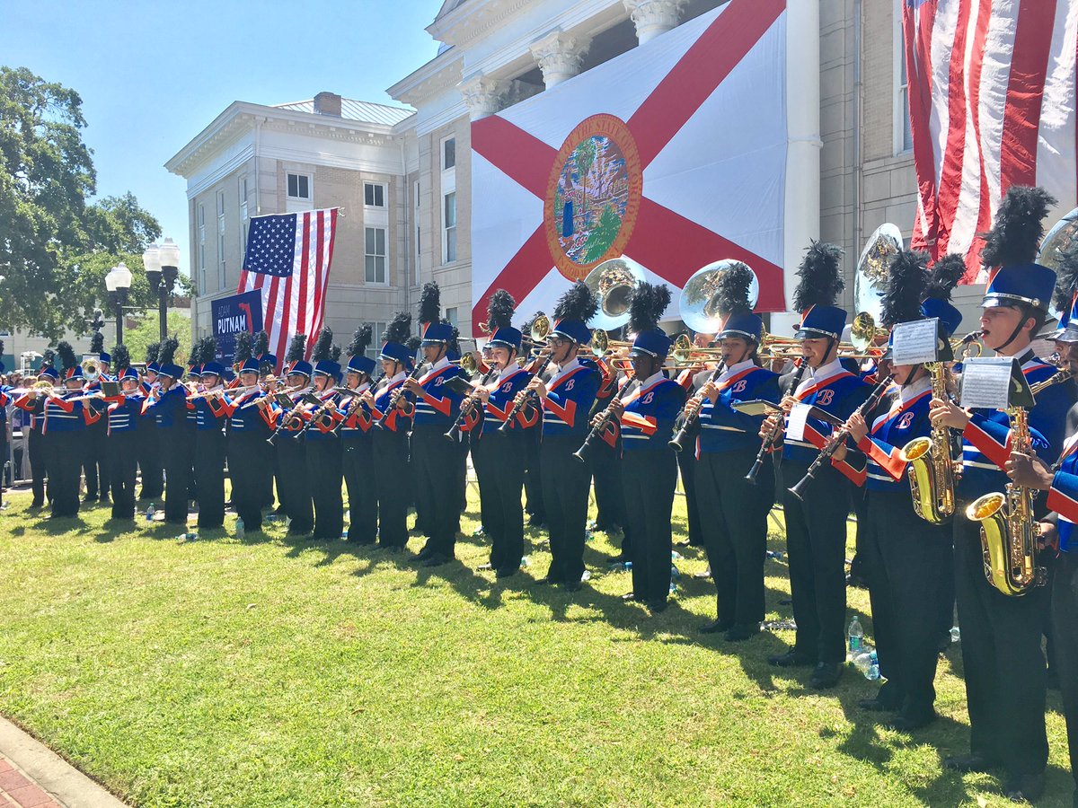 PolkSchoolsNews's tweet photo. .@adamputnam's Florida Grown Hometown BBQ rally! @bartowyearbook @BartowAthletic @PolkCoSheriff #education #community #lovepolk https://t.co/4I9PG9jC95