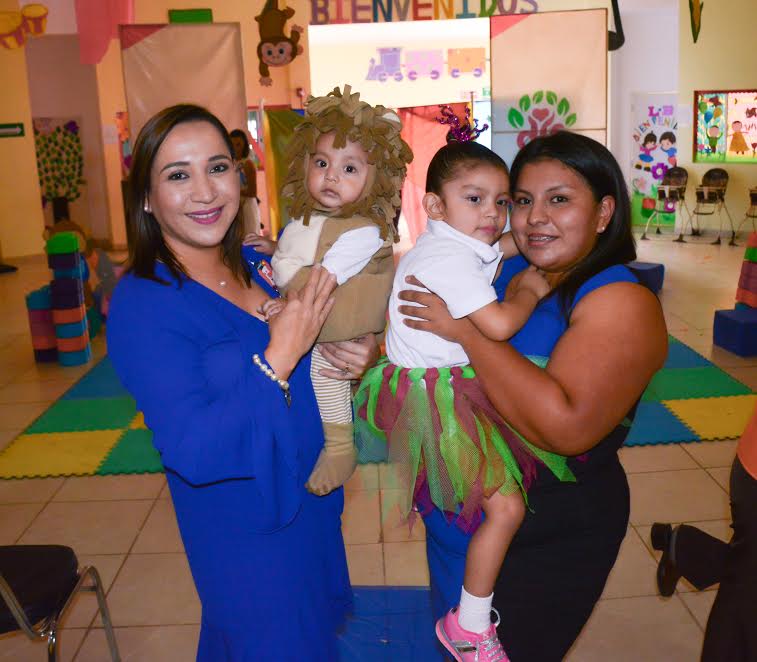 gobnld's tweet photo. Celebra presidenta del DIF a madres de familia en guardería Francisco Villa.
#NLD #MasModernidad #Tamaulipas https://t.co/Q7ltpHTGqB