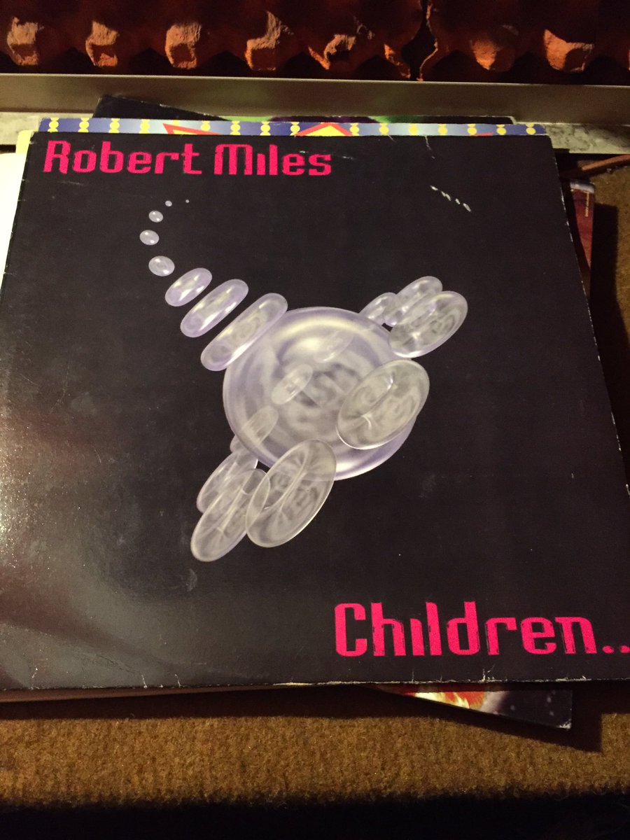 marcovertigo's tweet photo. Il mio saluto a #RobertMiles https://t.co/5oPzlX9Dtr