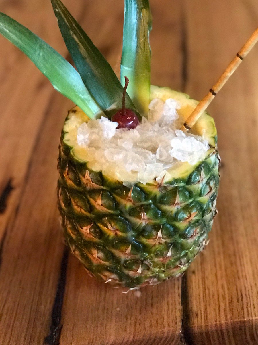 butchersbakers's tweet photo. Say Aloha from #Farmington at our Luau tomorrow 6-9pm! Tropical cocktails, food & live music from @thepossm members. #fromHItoCT #letsluau https://t.co/VKARHLEMVD