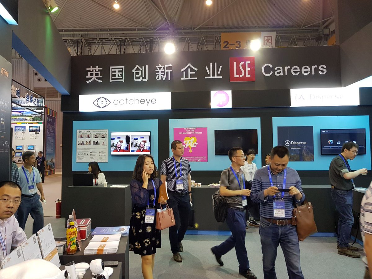 CatchEye tweet media