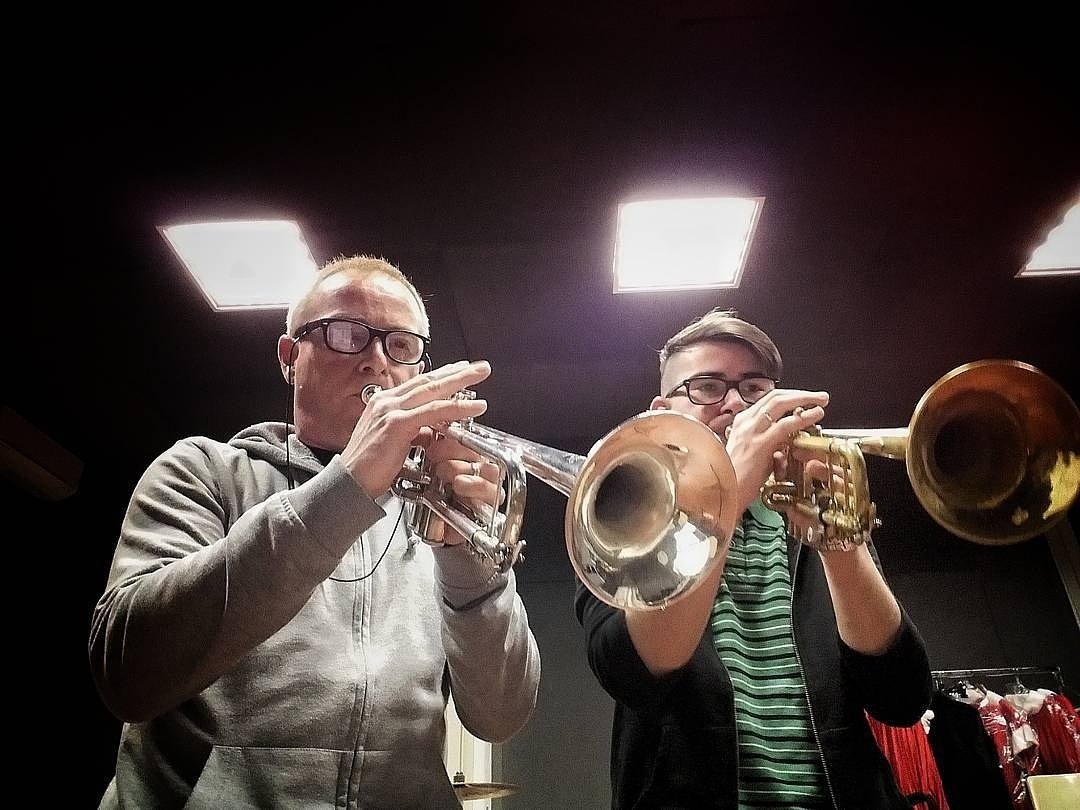 bach_brass's tweet photo. From father to son. #iplaybach
#BachBrass https://t.co/paJqr3WiCz