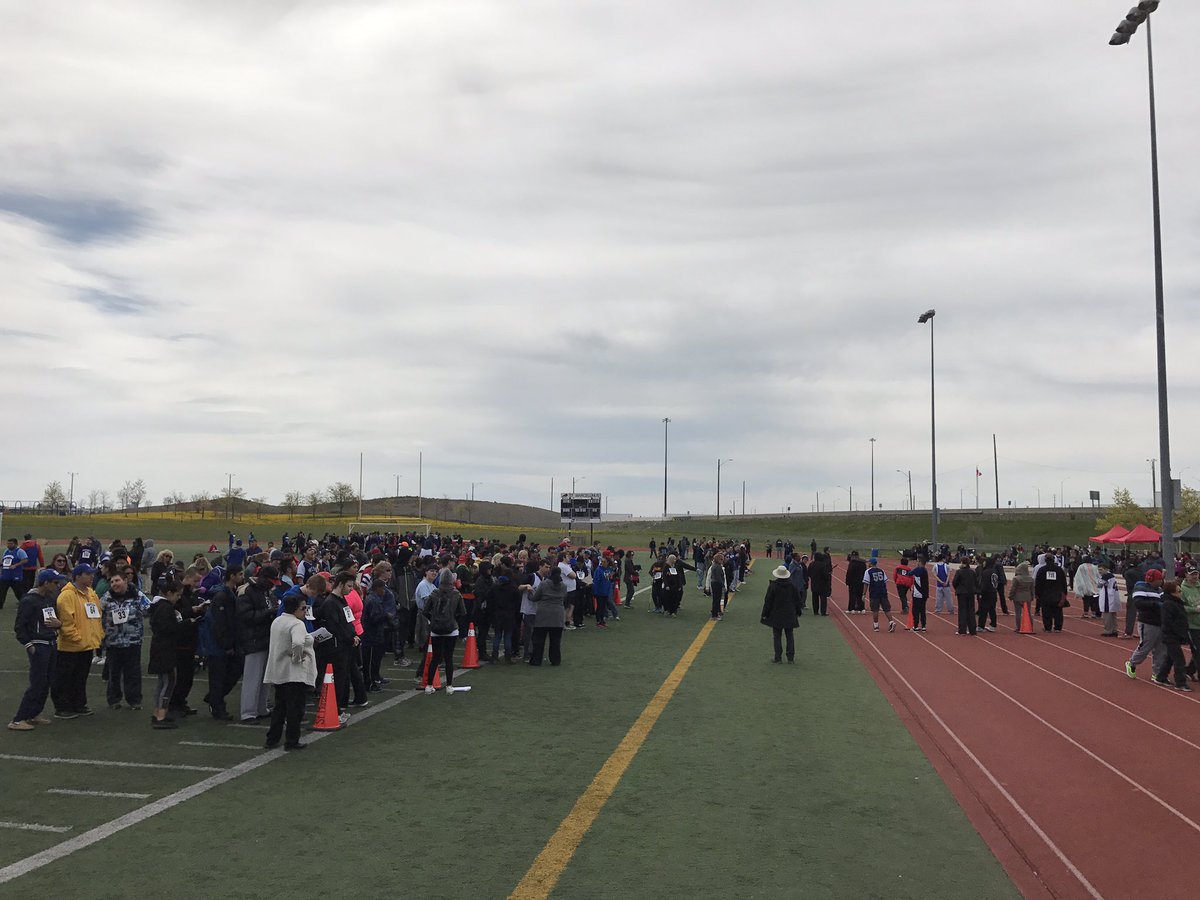 Record 915 participants for <a href="/ROPSSAA/">ROPSSAA</a> Special Events Track &amp; Field! Largest event of its kind continues to grow!@PeelSchools <a href="/DPCDSBSchools/">Dufferin-Peel Catholic District School Board</a>