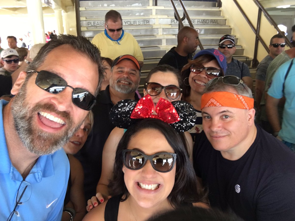 Having some fun today with the Florida Leadership team. #lifeatatt <a href="/jemeFL/">John Meyers</a> <a href="/CristySwink/">Cristy Swink</a>