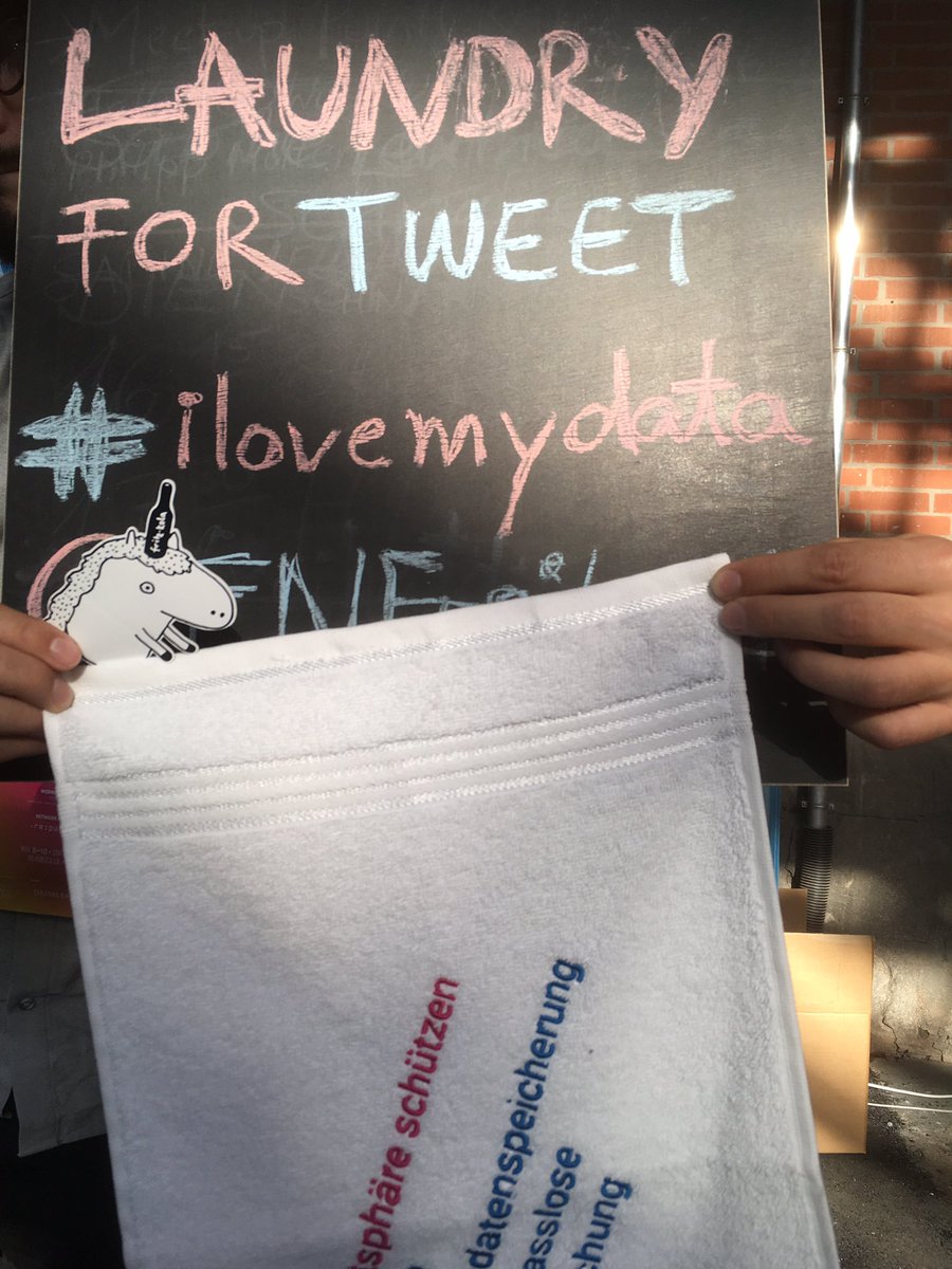 #ilovemydata <a href="/FNFreiheit/">Friedrich-Naumann-Stiftung für die Freiheit</a> #unicornlove #republica17