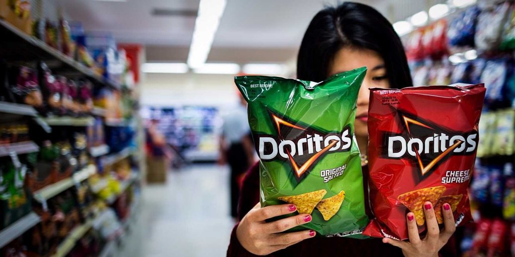 insidertechbiz's tweet photo. PepsiCo has experimented with mealworm powder for its snacks and drinks https://t.co/9OtIkfAjB9 https://t.co/UPp8NfThWl