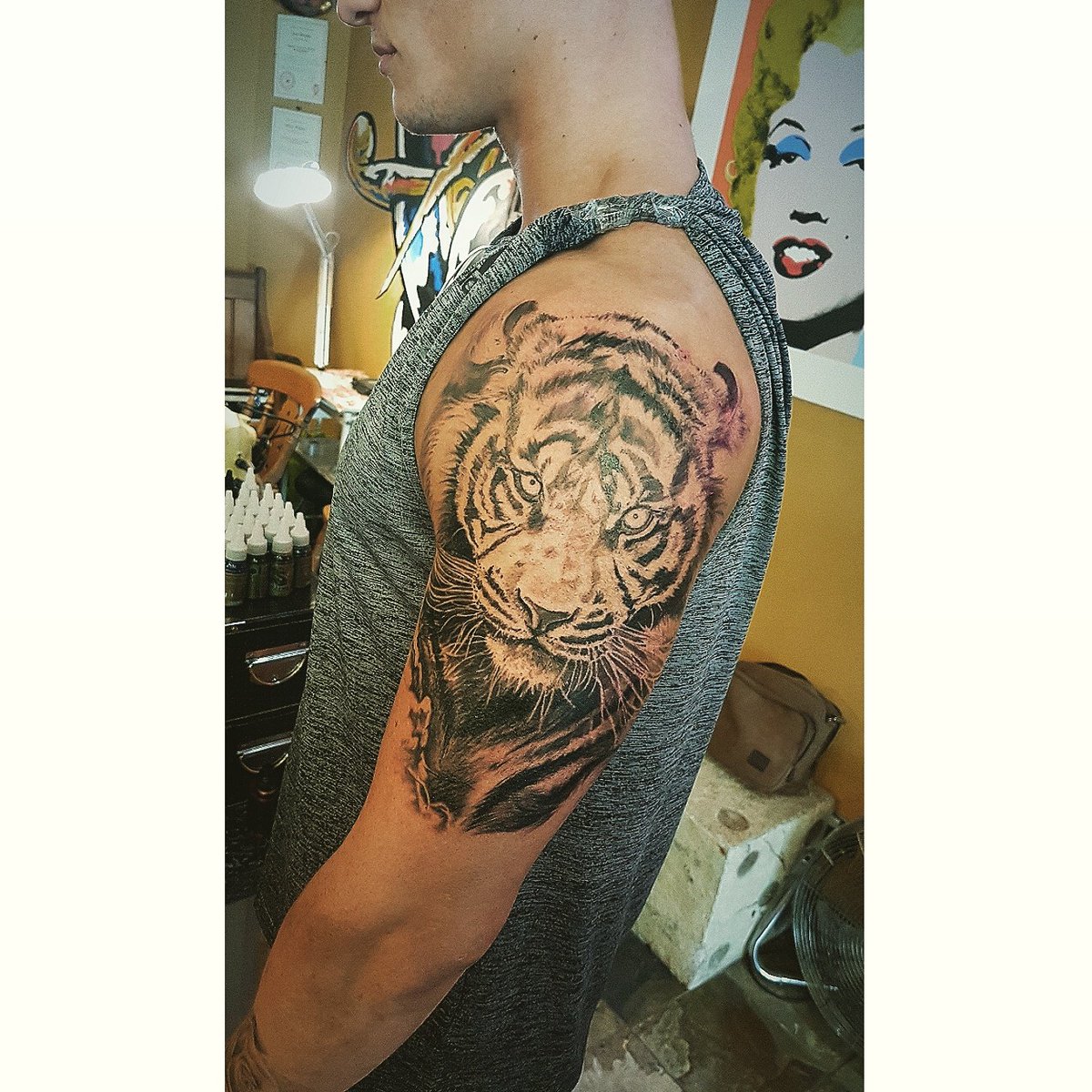 DaneWinterr's tweet photo. First session done on the Tiger! 😍💉 https://t.co/bT35AGk72R