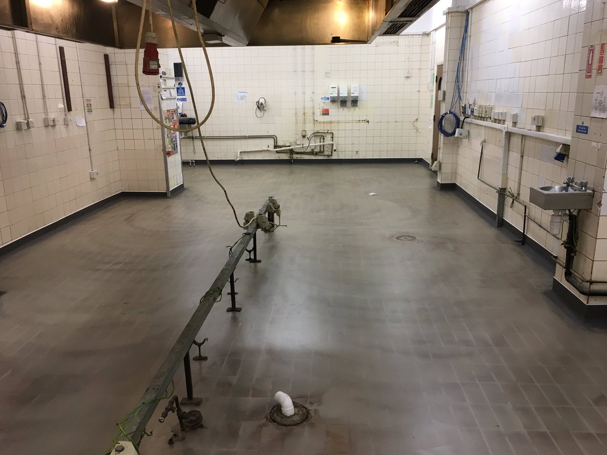 Cws_flooringltd's tweet photo. @MarstonsPubs #chesterfield @Cws_flooringltd @NatFlooring @Degafloor #resin #resinflooring #mma #acrylic #flooring-process https://t.co/qILGrerUv6