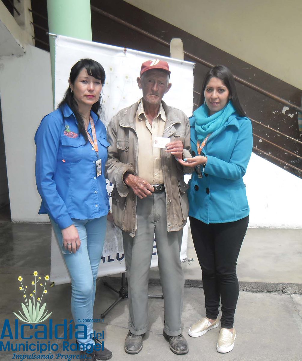 AlcaldiaRangel's tweet photo. #10Mayo Hemos entregado más de 100carnets pasajes preferencial a nuestros abuelos y personas con discapacidad, seguimos #ImpulsandoProgreso https://t.co/XfnbC6KLW2