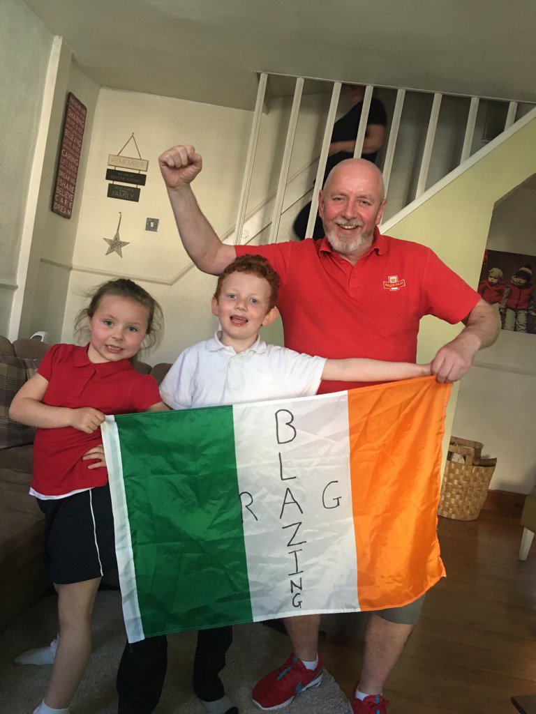 chris cox tweet media