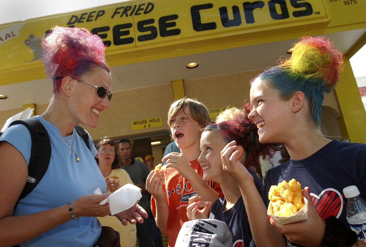 StribGoingOut's tweet photo. Ousted cheese curd stand turns up heat against Minnesota State Fair https://t.co/0yi3ruq3mN https://t.co/gJ6akJA5JE