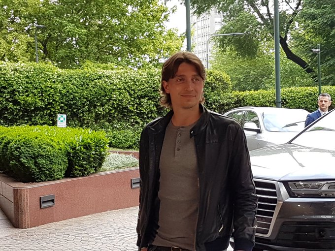 C_eravVXcAALxAj.jpg:small