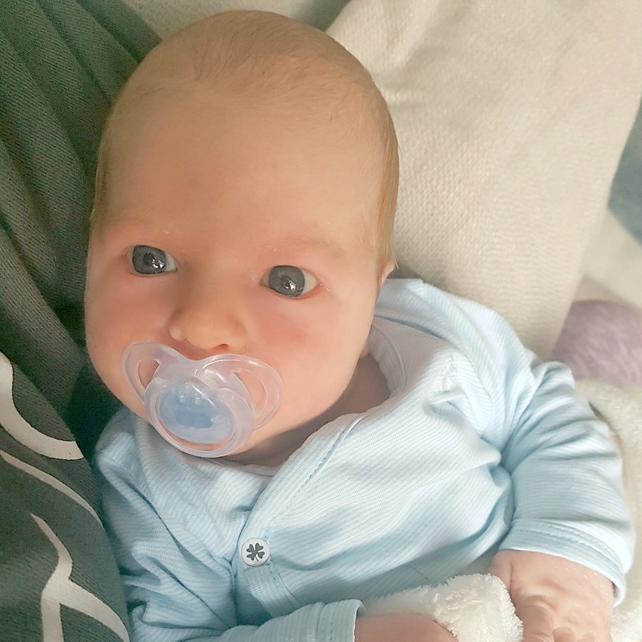 24 April our second son is born! 💙 Brodi Janany Blom 💙 #blessed #happy #inlove #newborn #babybrother <a href="/BenjiBlom/">Benjamin Blom</a>
