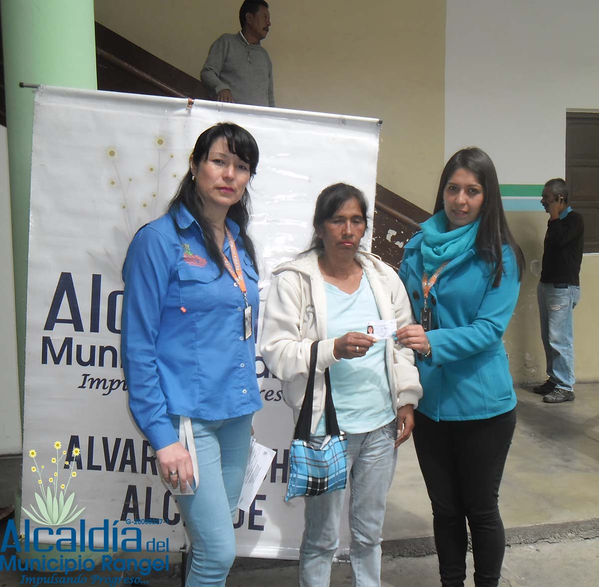 AlcaldiaRangel's tweet photo. #10Mayo Hemos entregado más de 100carnets pasajes preferencial a nuestros abuelos y personas con discapacidad, seguimos #ImpulsandoProgreso https://t.co/uBHlSKprJa