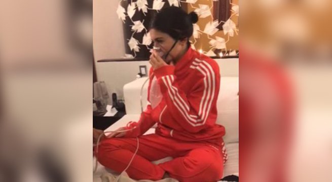 Latina_pe's tweet photo. Kylie Jenner llegó al Cusco y sufrió los efectos del soroche https://t.co/u0rg1WwxbL https://t.co/GmyIVsInkD