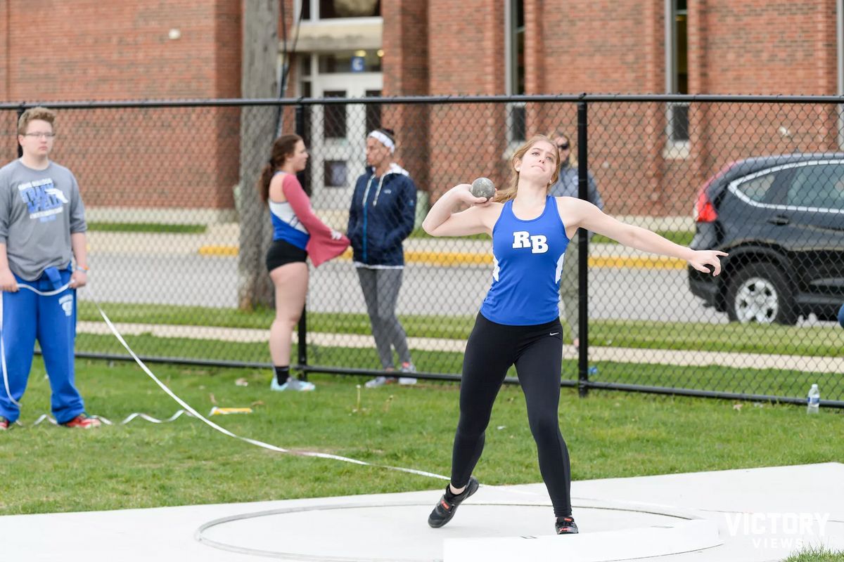 VictoryViewsIL's tweet photo. Photo recap from the Riverside Brookfield vs Nazareth track &amp; field meet is on Victory Views! https://t.co/WAbXSWfYZL https://t.co/sG1STbx33A