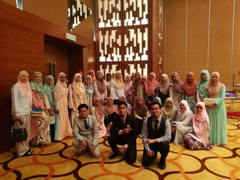 fathomate's tweet photo. Chemistry Gala Dinner πΈ
#happygraduatingsenpais
#elixir161 #elixirfam https://t.co/9vLXdQSpYB
