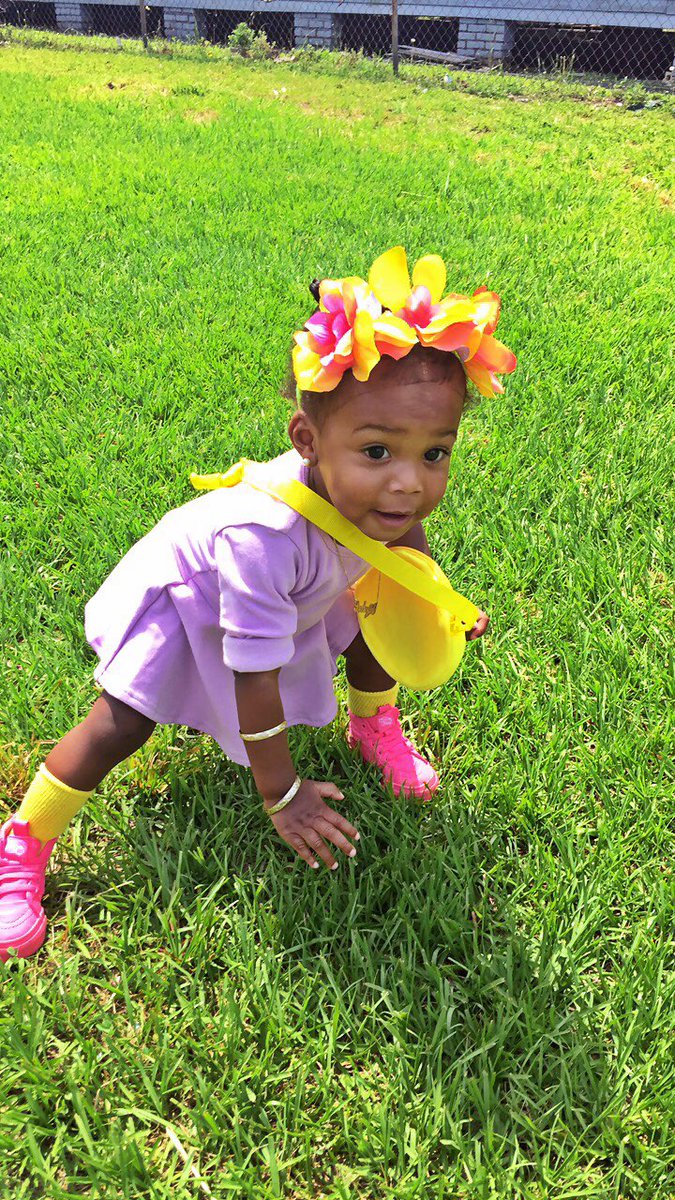 BradAndBrit's tweet photo. My daughter is Bradley, I brag different 🌸 #LittleMissBradley #Flowerchild 💜 https://t.co/u6oiVAO38v