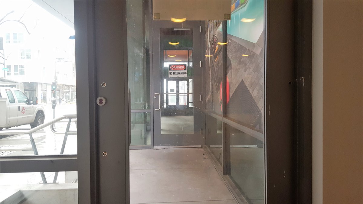 DSLocksmith's tweet image. Ds Locksmith (818)584-4854 #locksmithLA 
Install new panic bar exit.
#woodlandhills #sanfernandovaley #calabasas #berverlyhills #Hollywood