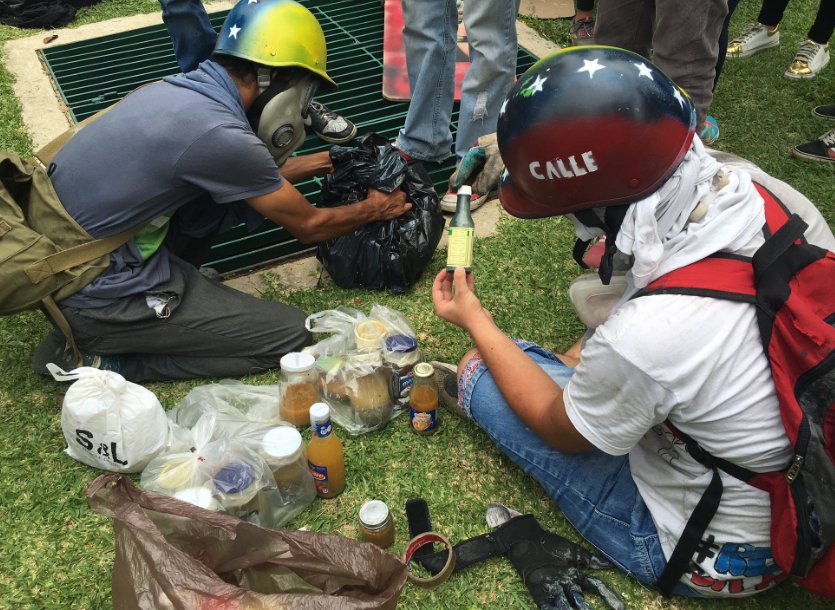 Manifestante declara a los medios “Las puputov es gas natural y si no lo creen, que lo… infocifras.org/2017/05/10/man…