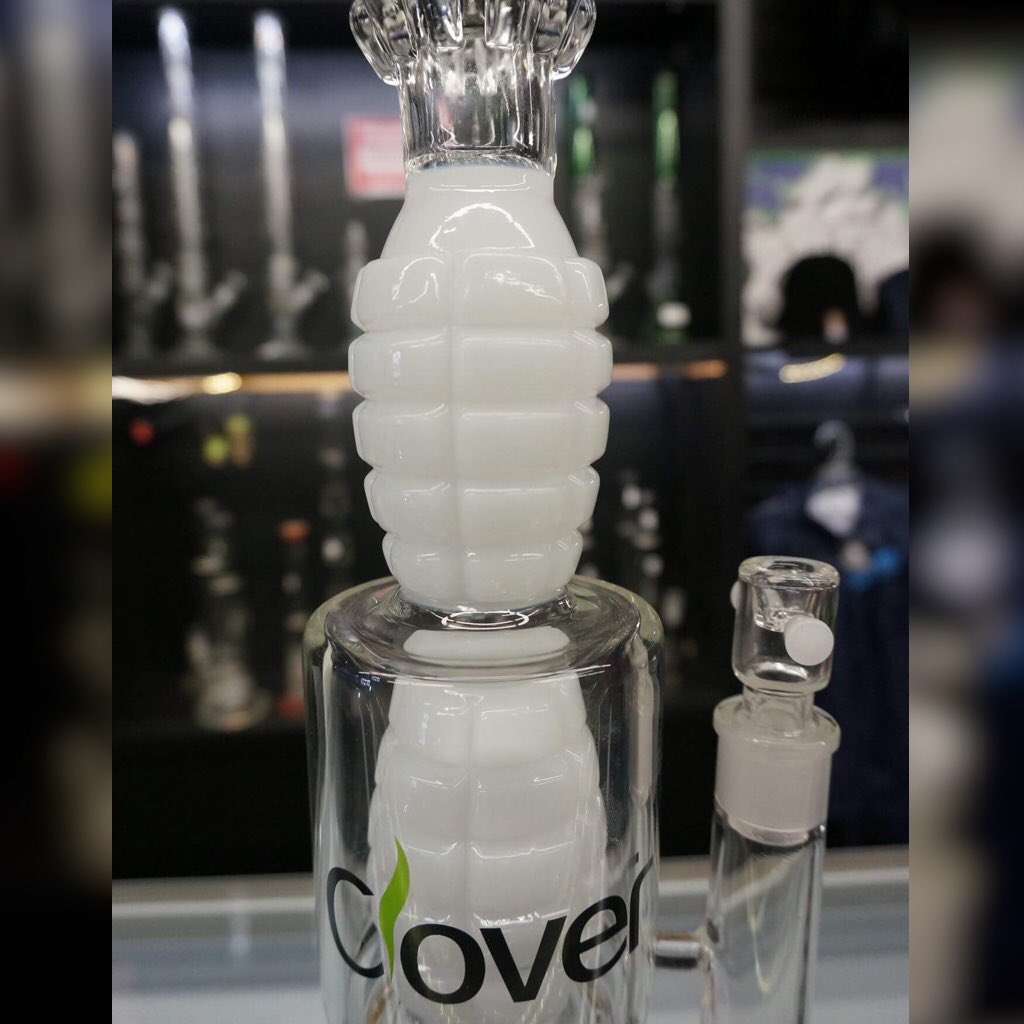 CLOVER GLASS #42below