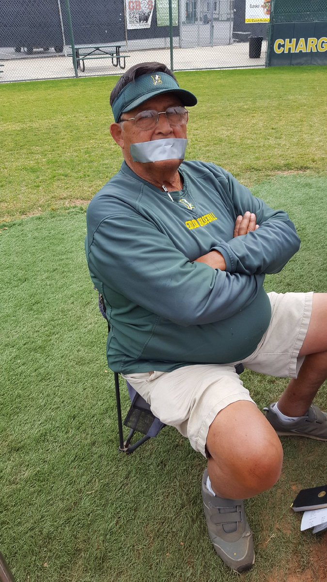 SasakiStanton's tweet photo. The secret to Edison Baseball's recent hot streak. #coachG #swinghard #thehitdoctor @richboyce4 @EdisonSportsNet @ocvarsity @SteveFryer https://t.co/WZ5JVo2Cvg