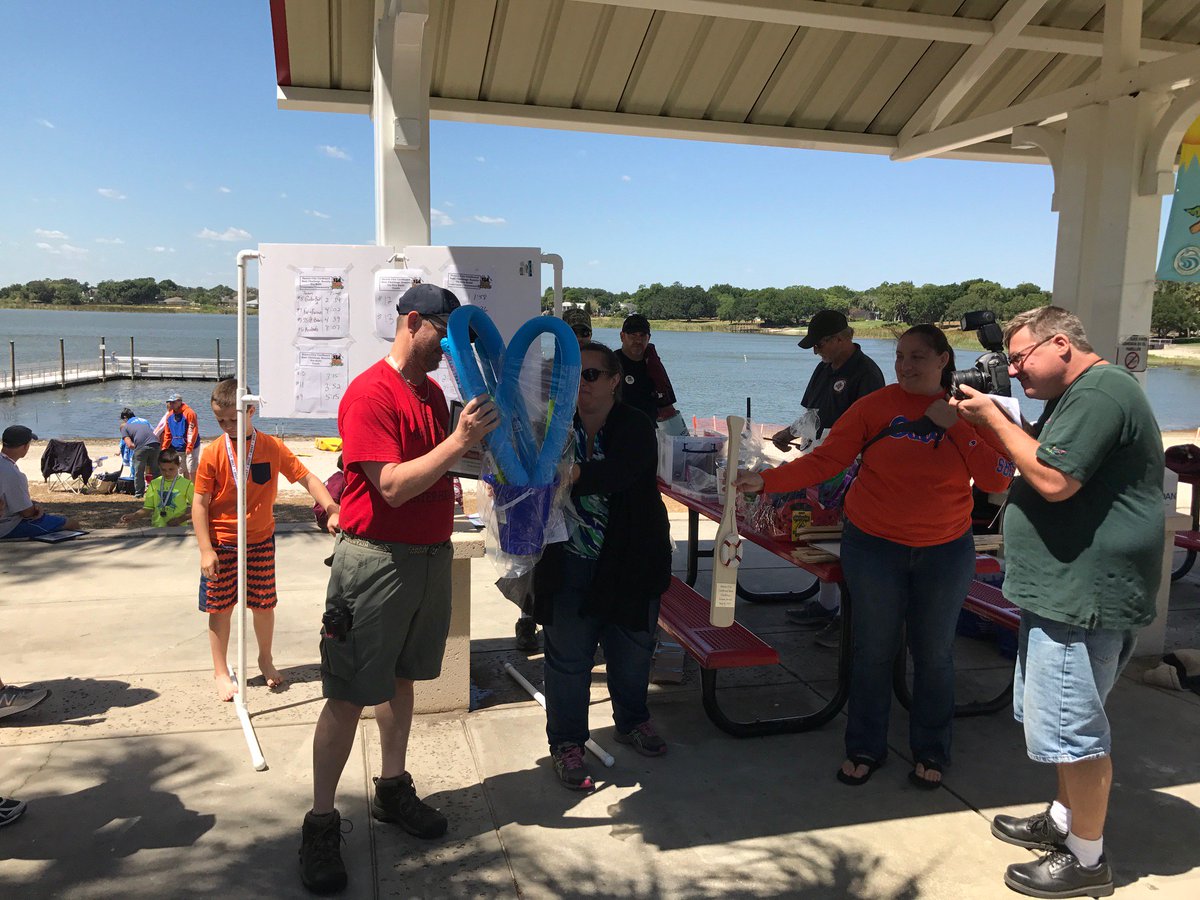 gatoraddie's tweet photo. WinterHavenSun: a day of paddling in cardboard @hainescity #LakeEva @HC_AreaChamber @MikeWFerguson #HainesCityPRIDE https://t.co/5KVIg2etzd https://t.co/uHHKtaTysw