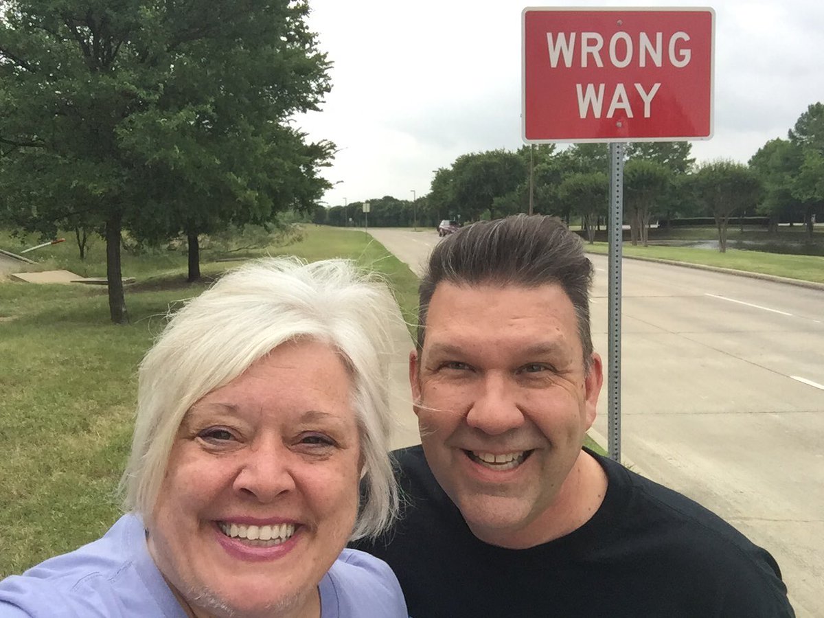 jonipawlikowski's tweet photo. #TUProud #TheDaveWave #TeamLCC #WednesdayWalk @stevendoty #partyoftwo #wrongwayrightway #liketomoveitmoveit #LCCMile https://t.co/t5iYmh7AsS