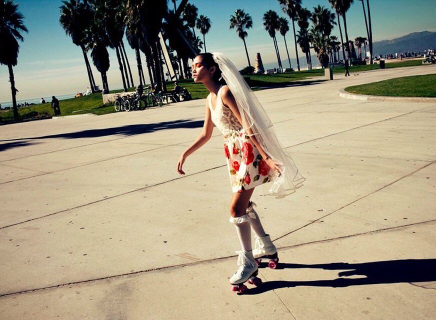 DGDresses's tweet photo. One of our favs! Skating in Venice Beach 🌊 in a #DaisyGonzalez skirt. 🦋 https://t.co/1PNKDSH6xq