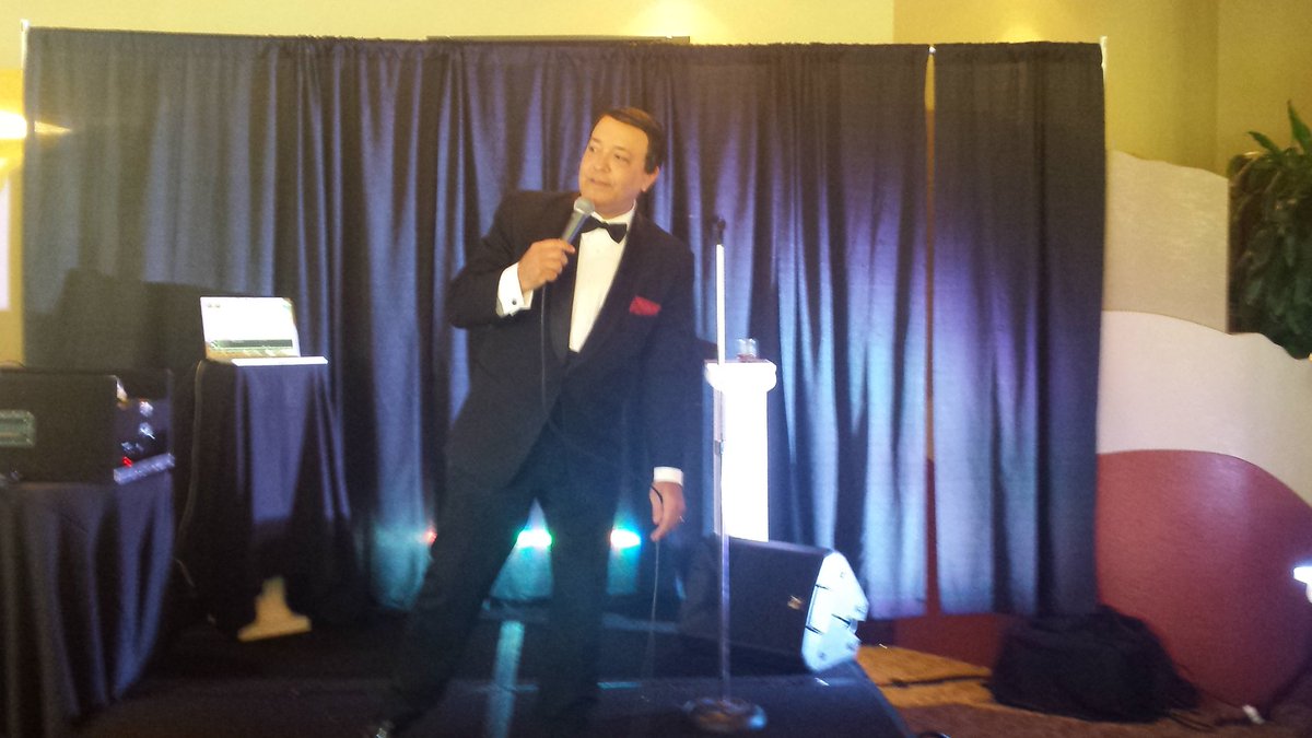 AFrankSinatraTA's tweet photo. Come fly with 'Ol Blue Eyes tonight at Kenzie's! We're here until 9pm! @Mystic_Dunes @diamondresorts #Sinatra https://t.co/hyCfzGOBLh