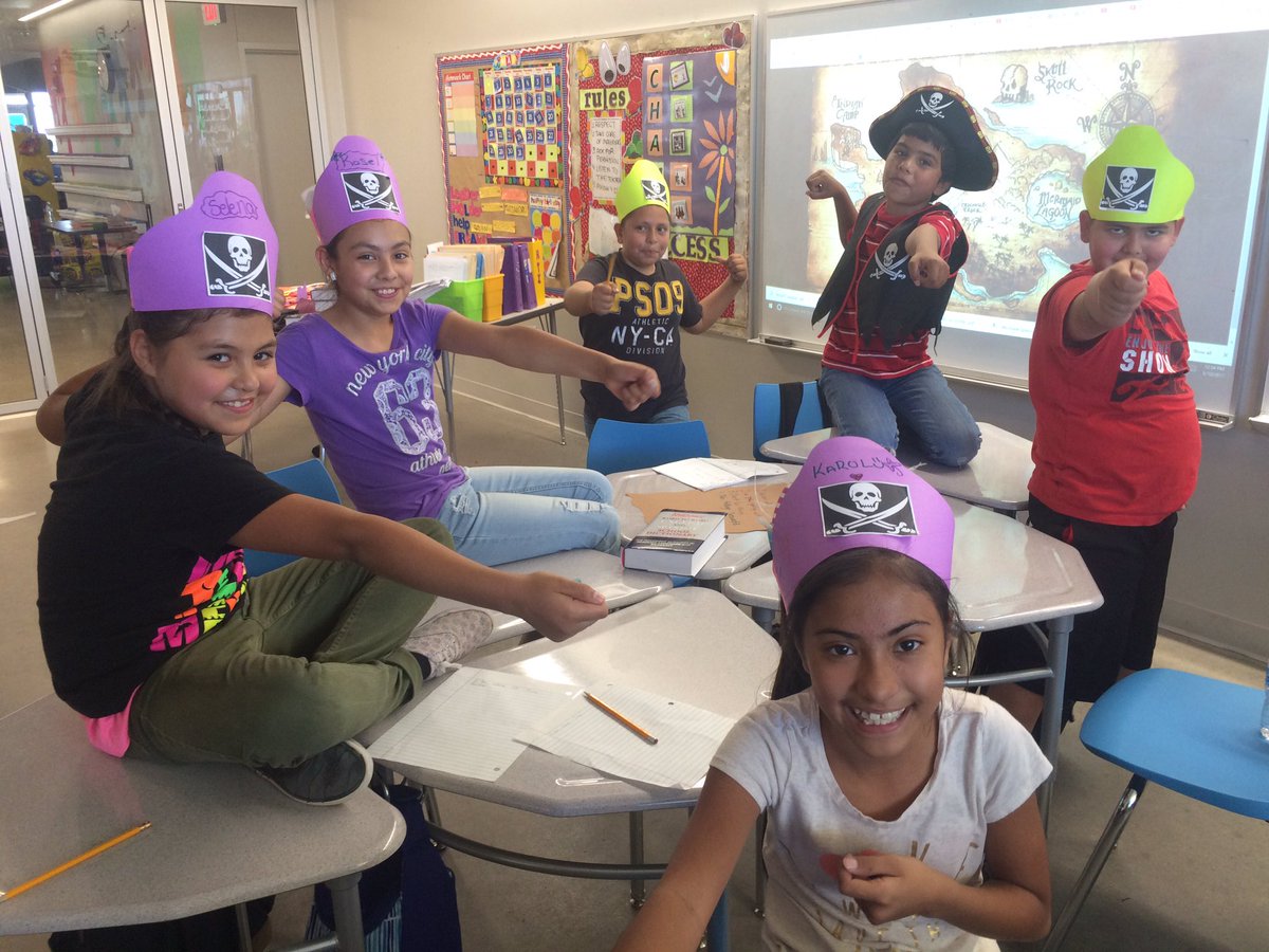 ElenaLoFe's tweet photo. Never land writing games after the STAAR! @WestElem2015 #westinnovator https://t.co/jkhBi1EEzR