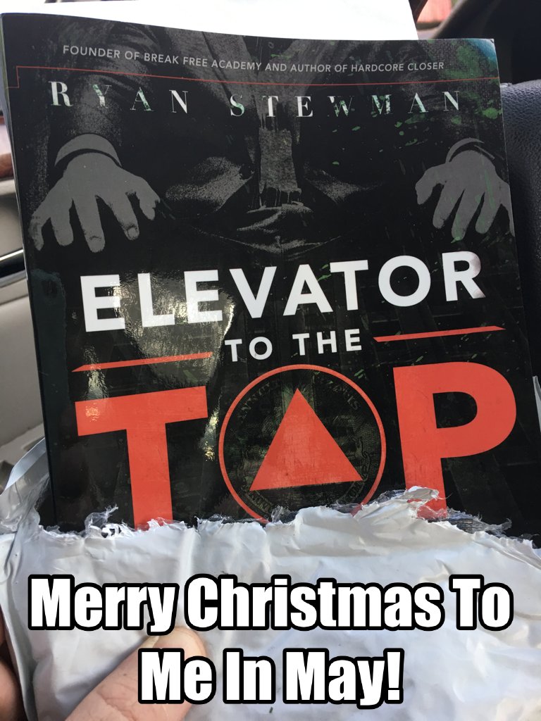 1DannyGalvez's tweet photo. It arrived!!!!!  Leap Frog time!!! @ryanstewman #hardcorecloser #ryanstewman #elevatortothetop https://t.co/ghECNzp3tA