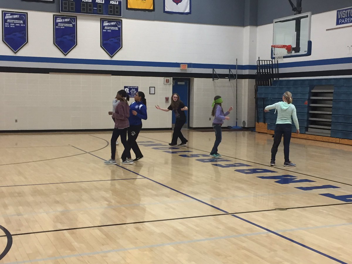 brobs1024's tweet photo. Today was our leadership training for our AWESOME 17-18 Pack Leaders @TimberstoneJHS. Lots of fun &amp; growth! #buildingleaders https://t.co/qt4T5tXxeJ