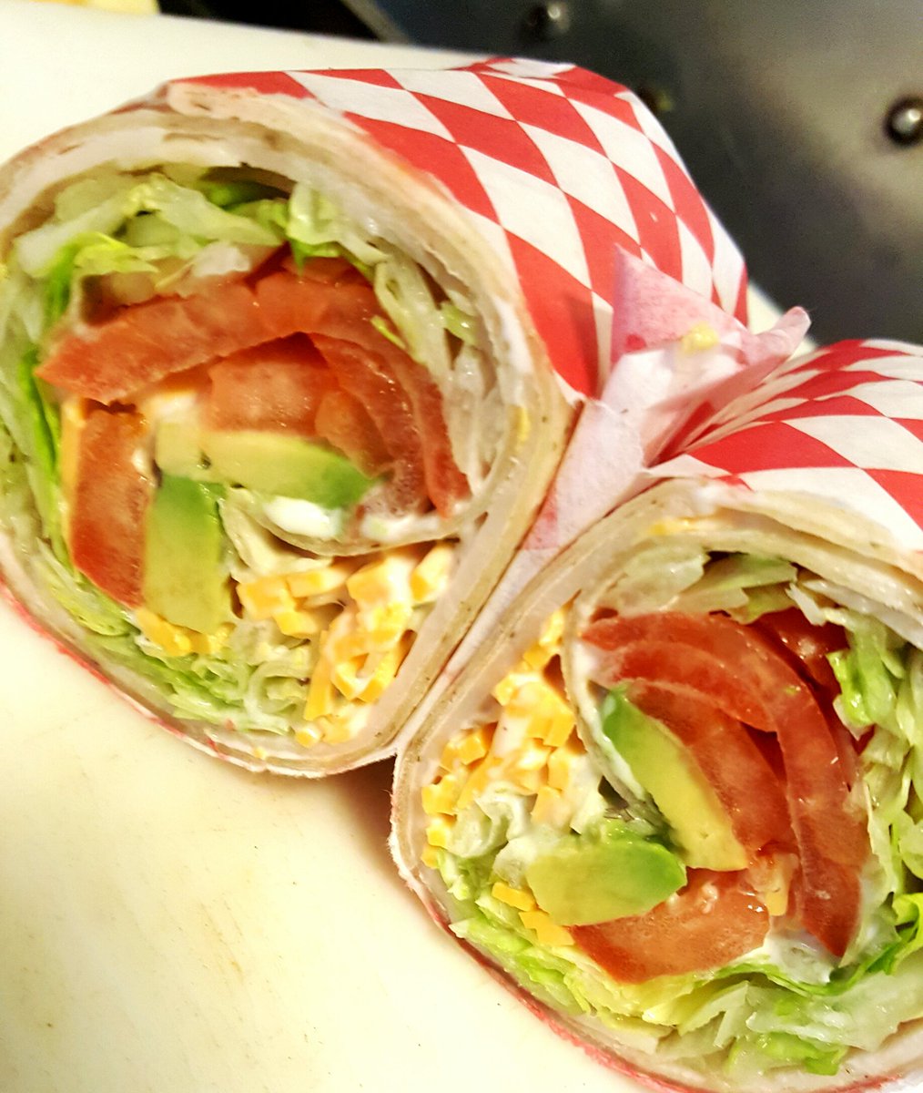 Boroburger's tweet photo. "Cali" Turkey Wrap! Get it with a drink $7
@HillsboroDwtn 3rd/Lincoln #boroburger #foodtrucks @Hillsboroparks @CityofHillsboro ✌❤🍔 https://t.co/HkyY43e57B