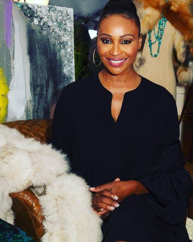 UnitedbyCharity's tweet photo. It was a pleasure to have the lovely @CynthiaBailey10 stop by the @MagnoliaEmporia lounge #fashiondlux #langtree @MartinTruex_Jr https://t.co/FIhzan3inH