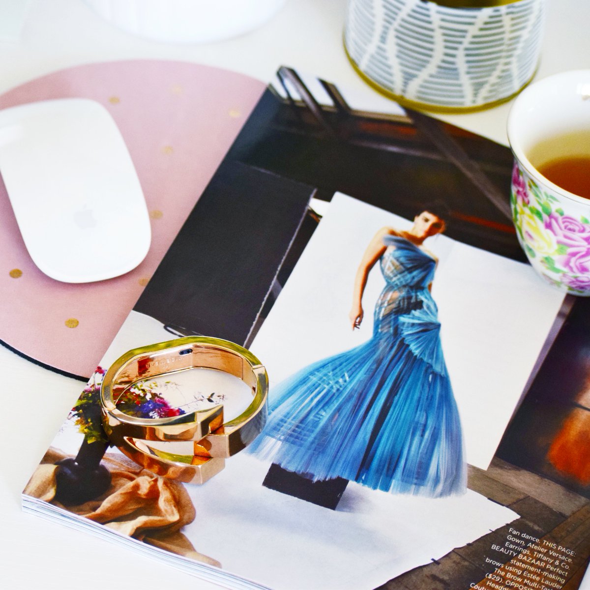 WiseWear's tweet photo. Wednesday afternoons are for relaxing with your favorite magazine and enjoying a cup of tea 🍵 #WiseWear #StyleWithSocialite #Relaxation https://t.co/XZtldX8YTh