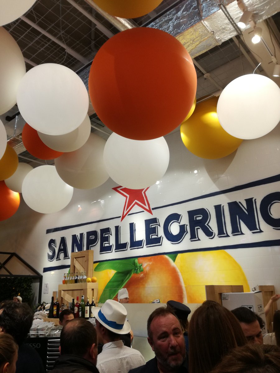 Cobornews's tweet photo. presspreview #barmeraviglia primo #experiencebar #sanpellegrino #bibite #arance #cocktail #mediterraneo a #Milano #specialguest #Levante https://t.co/8iLU1CE5lM