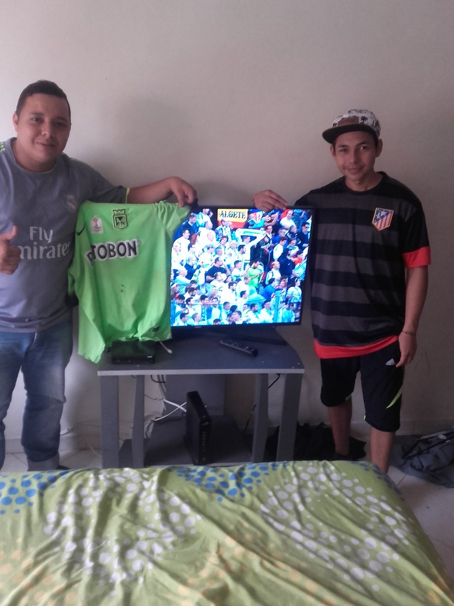 Alexislds1989's tweet photo. #LaChampionsxRCN quiero la del real derby en la casa gana el real y nacional campeon de la recopa https://t.co/hlo2kVKEVq