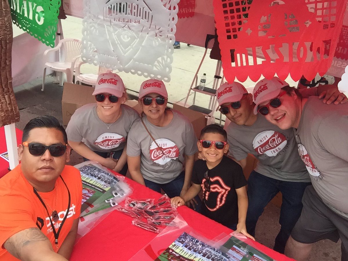 DjNoLimit720's tweet photo. Sporting that #orange #boostmobile #CincoDeMayo #Denver @mike_cutino @dixinco @BenHaugen1 @SEgeberg @TiffianyBoost #Fanta #cocacola newsed https://t.co/HnWlK5jdAm