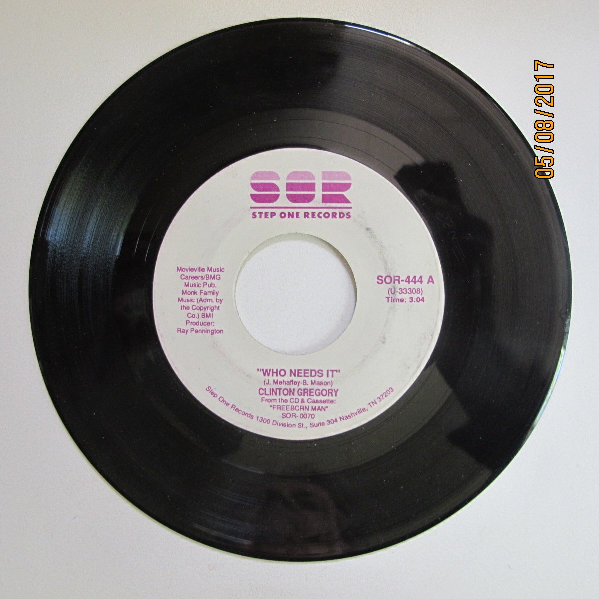 recordonthewaIl's tweet photo. 1992 #ClintonGregory #WhoNeedsIt #Jukebox Has #45cal 7.77 on Amazon https://t.co/CS1UeTqKS7 #vintage #vinyl #1990s #countrymusic #Nashville https://t.co/0VkLThknwF