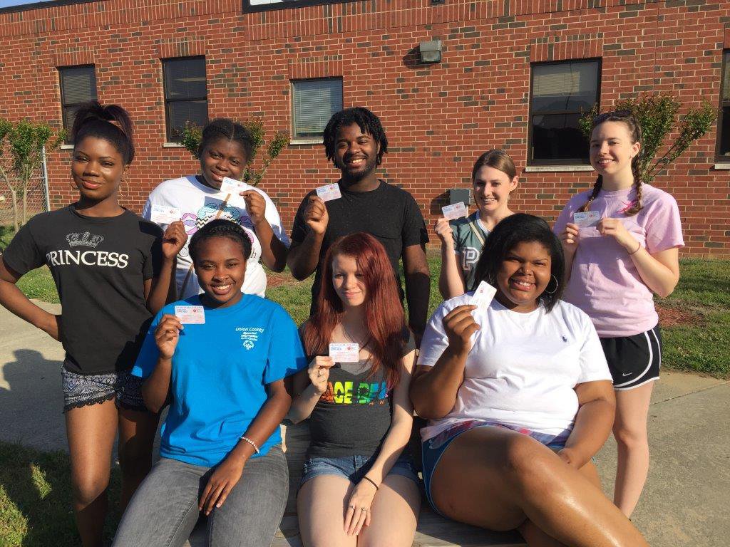 rebecca_kiker's tweet photo. ECE II class earns their CPR/AED certifications! Congrats Ms. Hesley and students! #TEAMUCPS #UCPSCTE #BetheBest https://t.co/VIjwtiyeYJ