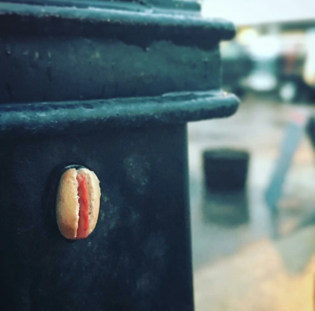 Wellington_West's tweet photo. We hear that Street Art Miniatures are hidden around #MyOttawa... Which ones have you found along #WellingtonWest? https://t.co/9Zn7JrwKDY https://t.co/uvkZxEghM5