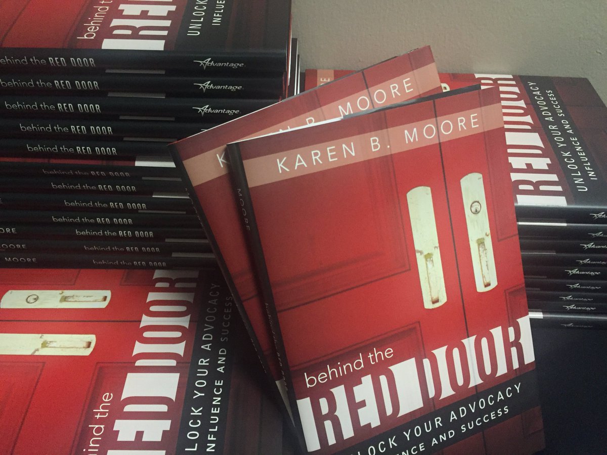UPHSFL's tweet photo. Thank you to Karen Moore of @MooreCommGroup for providing everyone with a copy of Behind the Red Door! #UnlockSuccesswithUPHS https://t.co/gpGvL4pzUR