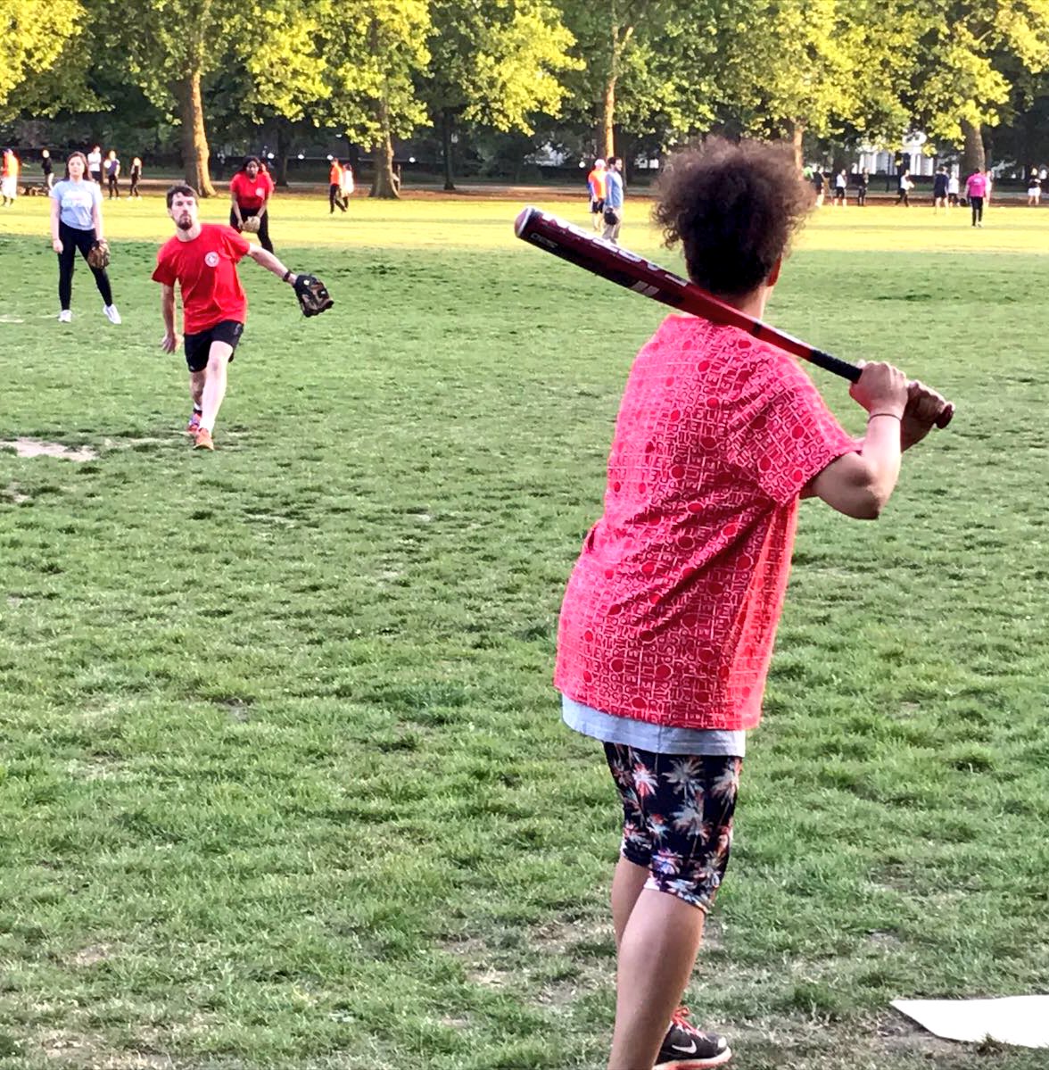 Good vibes at Hyde Park for a sunny @CharitySoftball match with @ComixSoftball. #GoodVibes #SunnyEvening #LCSL #Comix