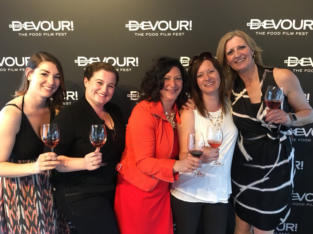 serena4pr's tweet photo. Devour! Osoyoos Food Film Fest announces winners of 2nd annual event: https://t.co/UVAShzWgxV https://t.co/GfiDeDsuFB